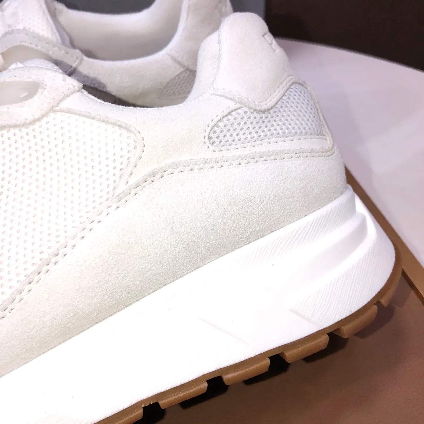 Men's shoes 💰580💰 [PRADA] Top-quality original items, new seasonal styles, high-quality original items, top-level imported calfskin and original imported glue, imported cowhide lining with original cowhide feet, original outsole! Quality guaranteed! Code 38-45 (45 customized)